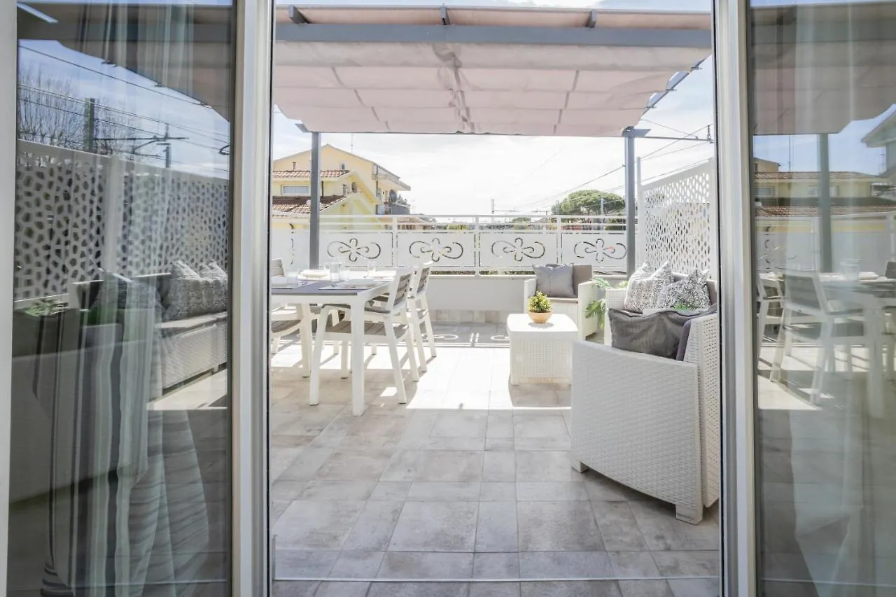 New - Al Mare - Terrazzo - Free Parking - Apartment Riccione Italy