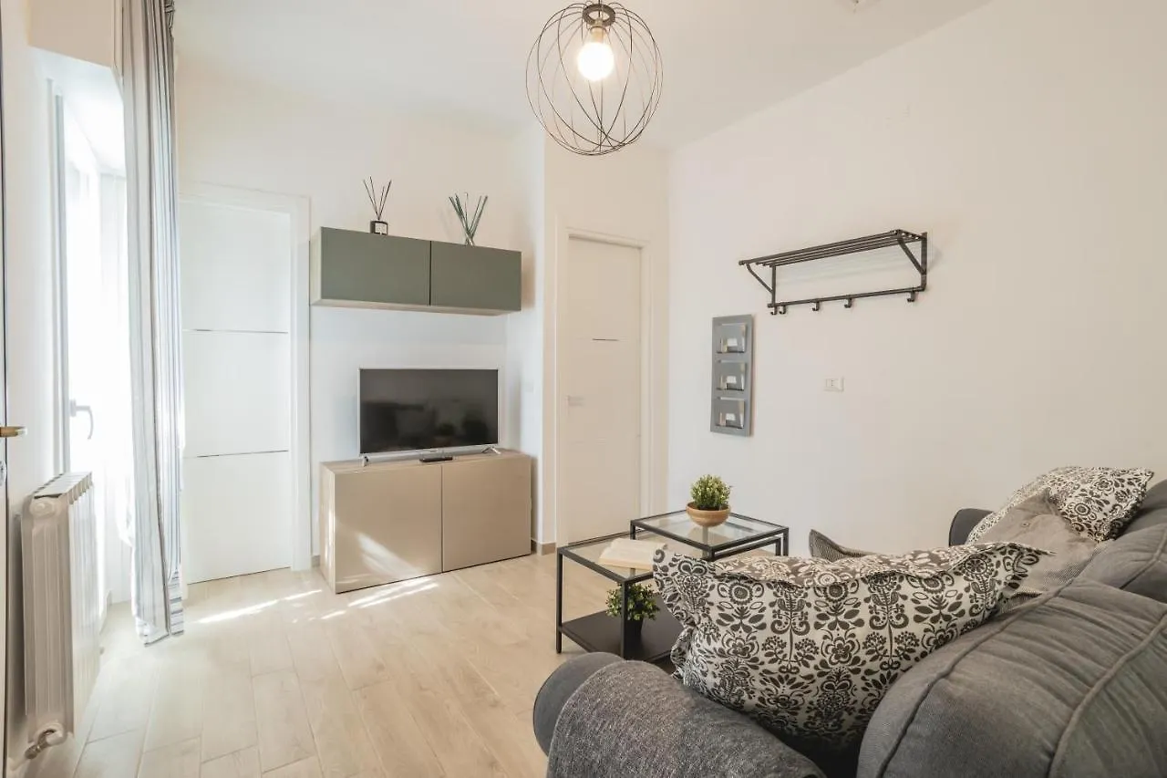 New - Al Mare - Terrazzo - Free Parking - Apartment Riccione Italy
